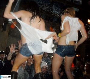 competition of wet t-shirts in a night club. Part 5. Thumbnail 4