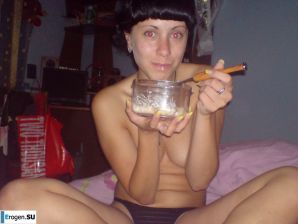 a young couple gets fucked and resting. Thumbnail 2