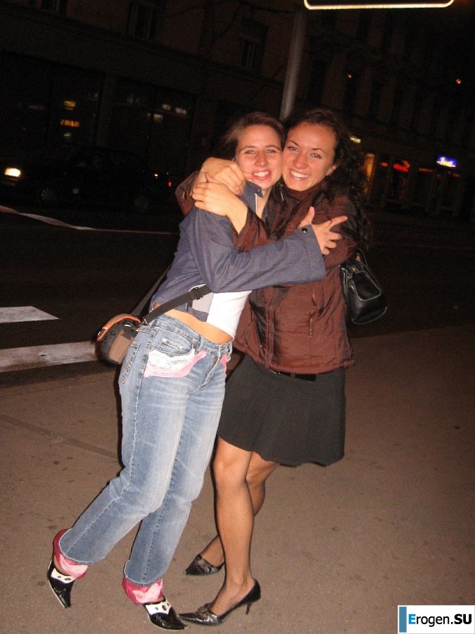 a young couple hanging out without panties. Slide 7