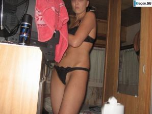 sexy baby lifeguard on the beach. Thumbnail 22