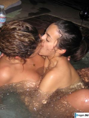 lecherous orgy in a country mansion. Thumbnail 14