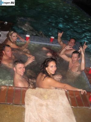 lecherous orgy in a country mansion. Thumbnail 28