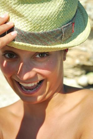 beach nudism and several girlfriends. Part 4. Thumbnail 33