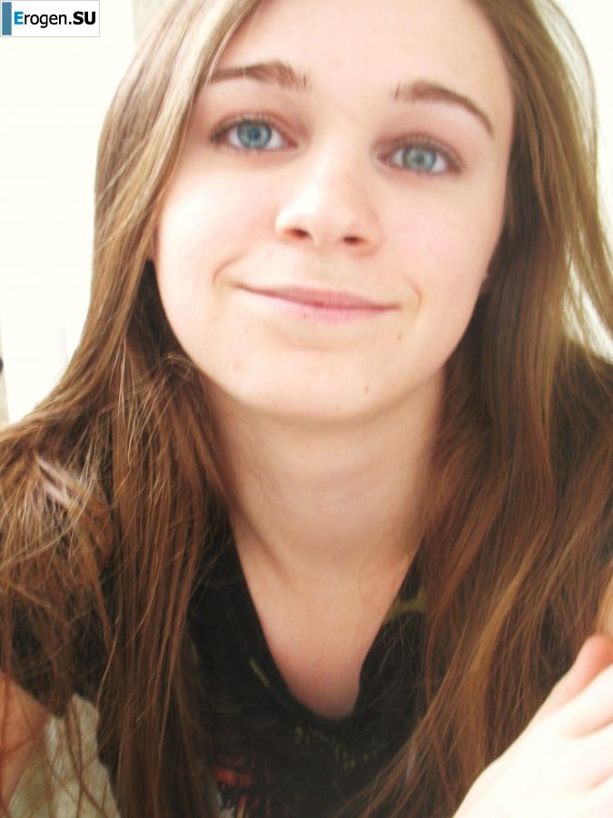 Brunette in revealing outfits and without anything. Slide 11