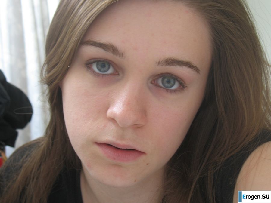 Brunette in revealing outfits and without anything. Slide 23