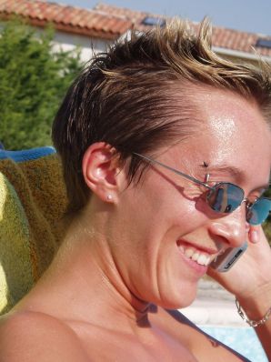 Lesbian on vacation with a friend. Thumbnail 11