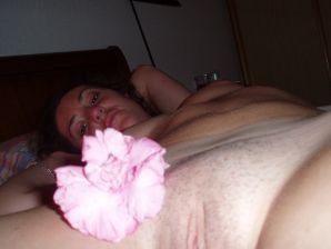 Lesbian on vacation with a friend. Thumbnail 17