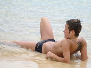 Lesbian on vacation with a friend. Thumbnail 35