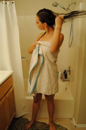 Students and their naked shots. Thumbnail 7