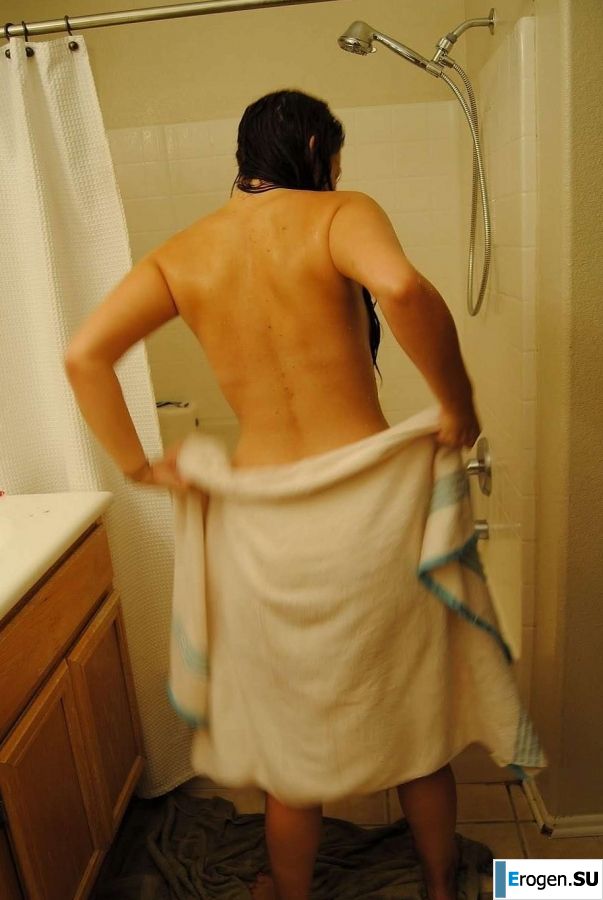 Students and their naked shots. Part 2. Slide 14