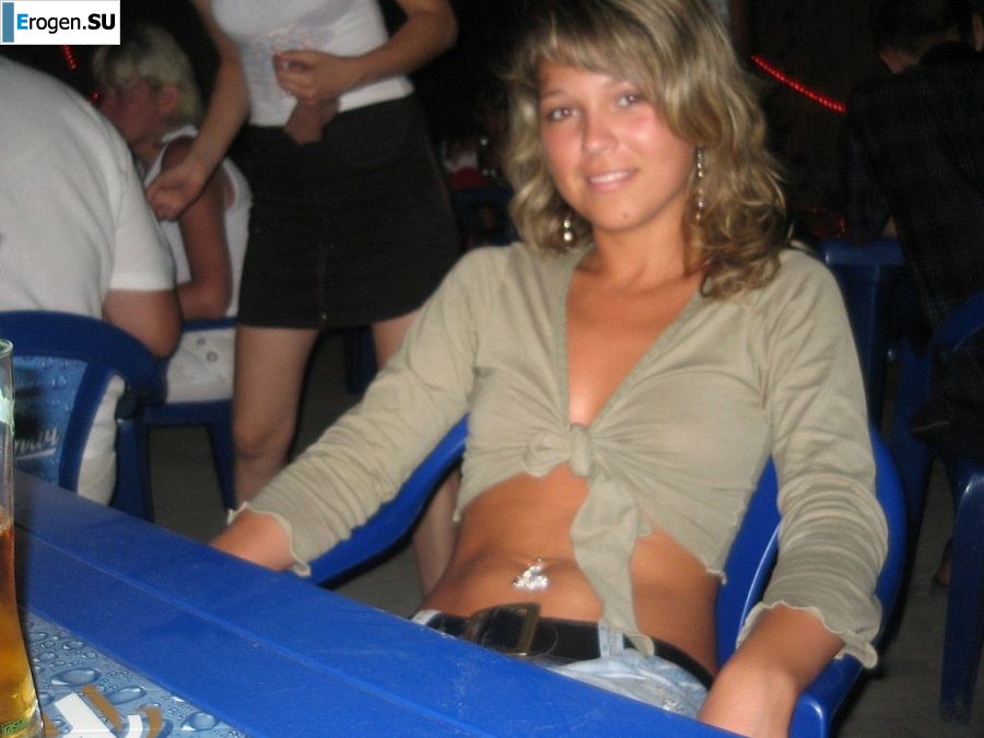 Students and their naked shots. Part 2. Slide 37