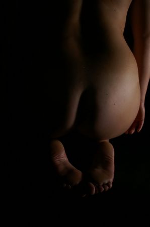 Busty amateur model. Thumbnail 27