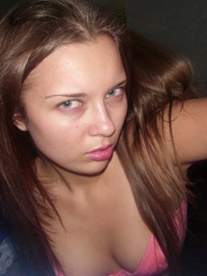 Alina strips for her subscribers. Part 2. Thumbnail 17