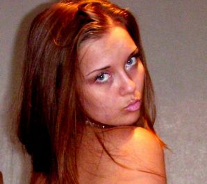 Alina strips for her subscribers. Part 2. Thumbnail 44