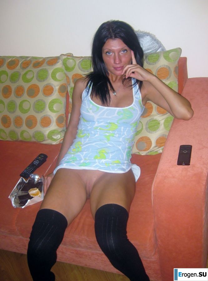 Mature, well-groomed bitch. Part 2. Slide 33