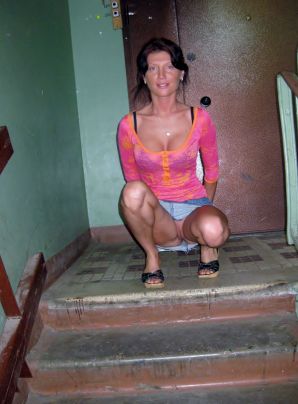 Mature, well-groomed bitch. Part 2. Thumbnail 12