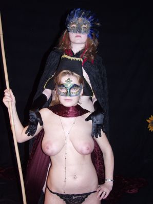 A bit of German naked buttocks and boobs. Part 4. Thumbnail 5