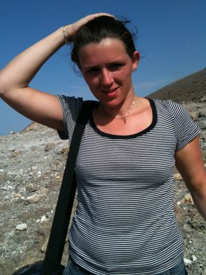 undressed on a deserted beach. Thumbnail 1