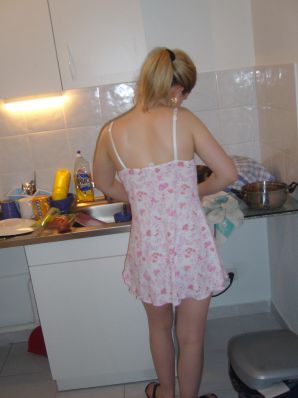 he wants her with a crustacean. Thumbnail 37