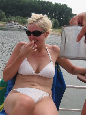 girls are only topless friends. Part 2. Thumbnail 32