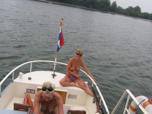 girls are only topless friends. Part 2. Thumbnail 36