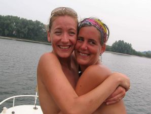 girls are only topless friends. Part 2. Thumbnail 39