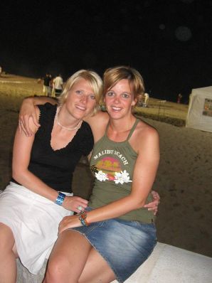 girls are only topless friends. Part 2. Thumbnail 7