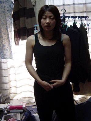 the Korean woman undressed and spread her legs. Thumbnail 9