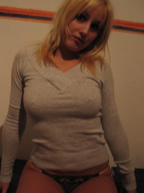 I'm a bad girl, punish me. Thumbnail 45