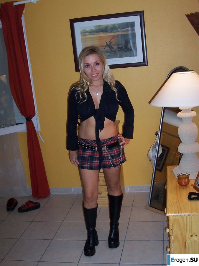 stripper in the courtyard with her boyfriend. Slide 26