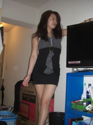 Thai hushka without panties. Thumbnail 2