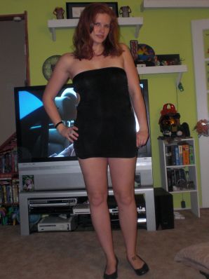 red nude hottie. Thumbnail 15