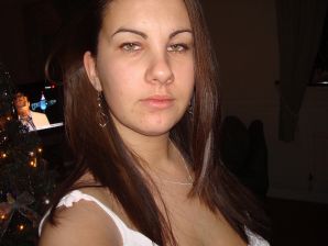 fan poke dildos in pussy. Thumbnail 3
