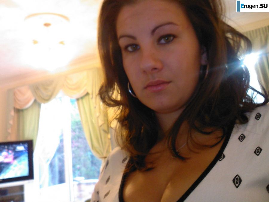 fan poke dildos in pussy. Part 2. Slide 24