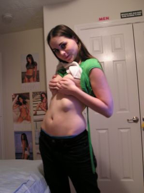 striptease of a young vulgar girl. Part 2. Thumbnail 5