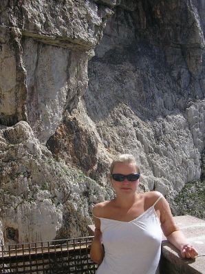 miss positivist on the beach. Thumbnail 6