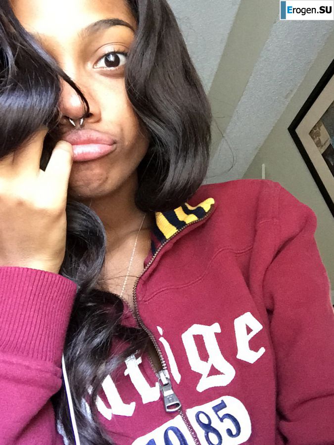 uncut black woman Lezby. Slide 25