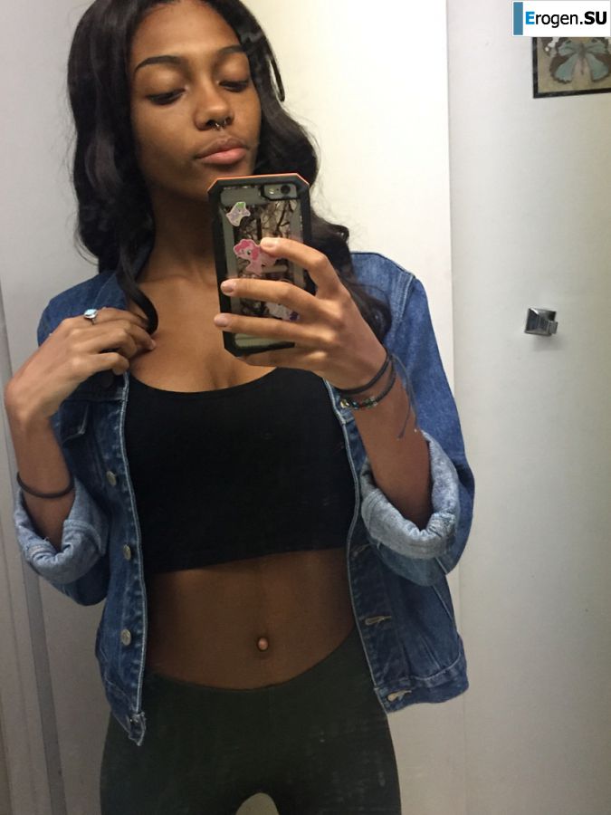 uncut black woman Lezby. Slide 31