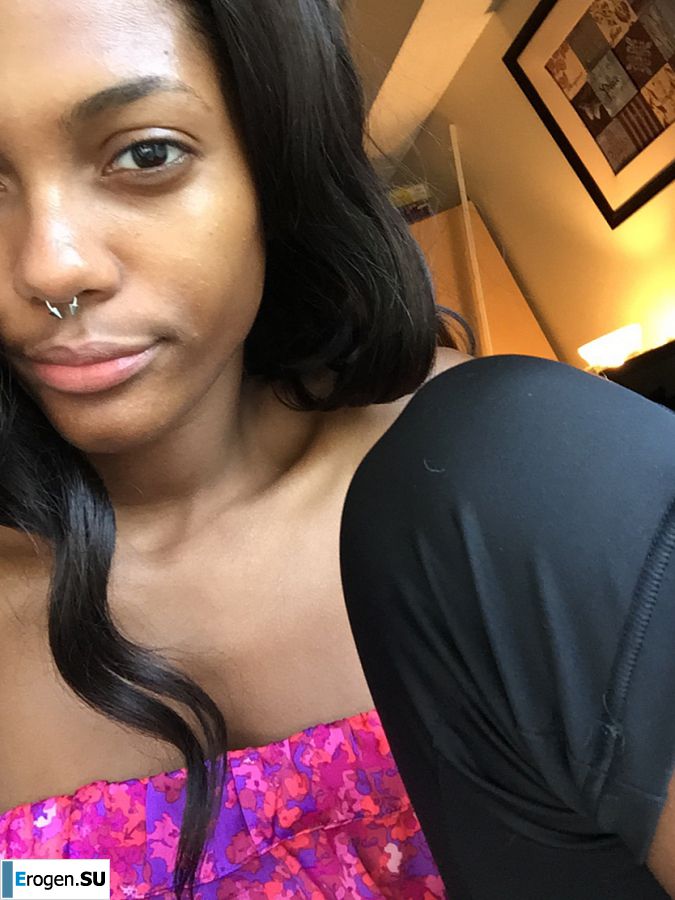 uncut black woman Lezby. Slide 36