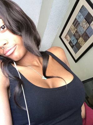 uncut black woman Lezby. Thumbnail 26