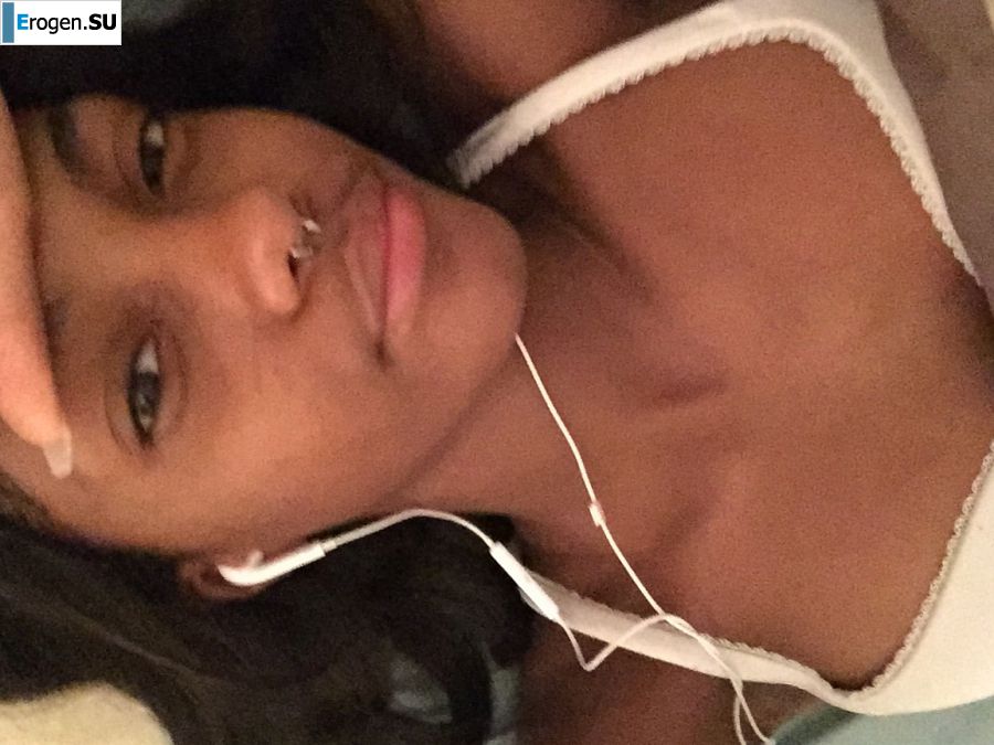 uncut black woman Lezby. Part 2. Slide 39