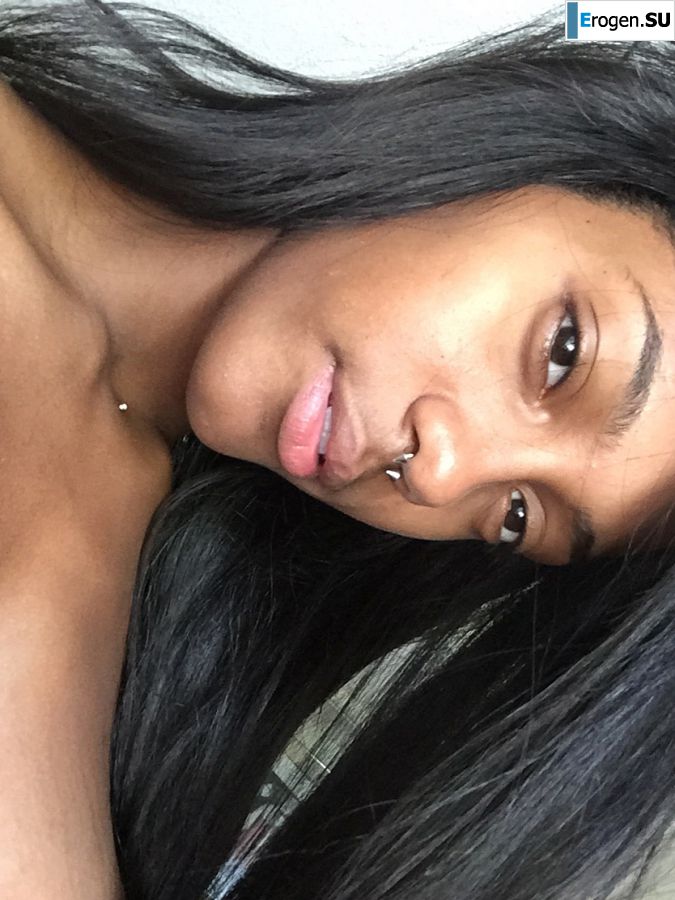 uncut black woman Lezzby. Part 4. Slide 13