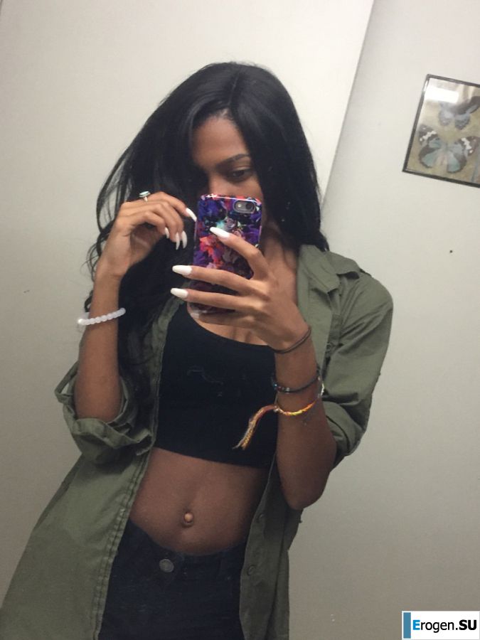 uncut black woman Lezzby. Part 4. Slide 26