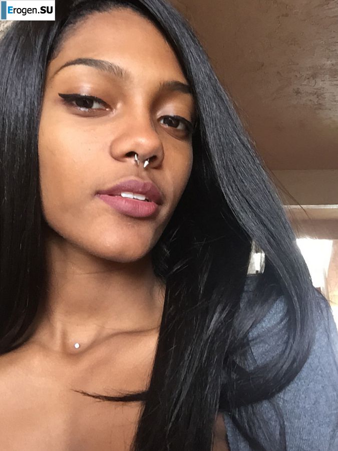 uncut black woman Lezzby. Part 4. Slide 28