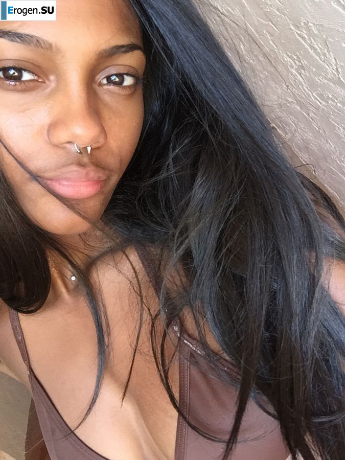 uncut black woman Lezzby. Part 4. Slide 36