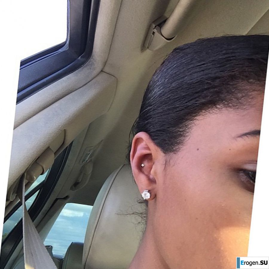 uncut black woman Lezzby. Part 4. Slide 40