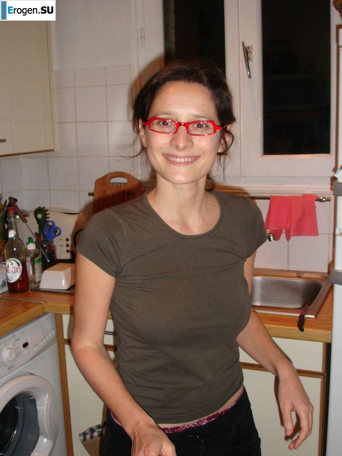 pregnant and without clothes. Part 2. Slide 33