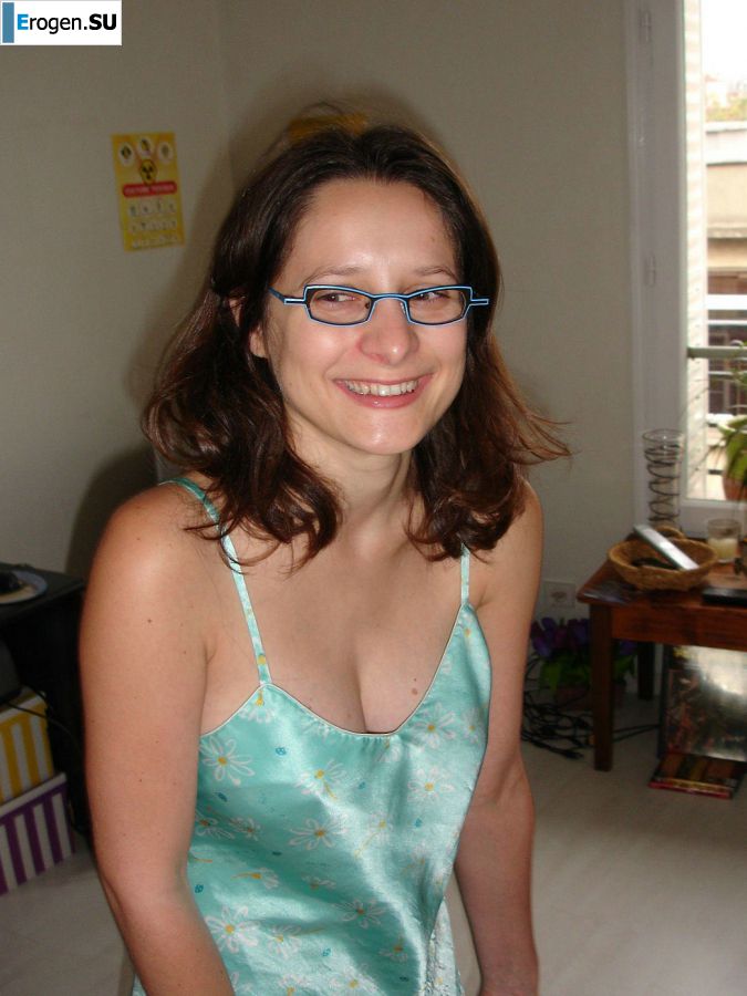pregnant and without clothes. Part 2. Slide 35