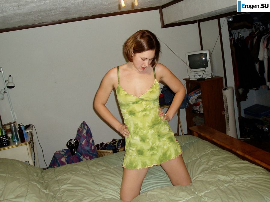 Beautiful slim brunette masturbates during sex. Slide 33