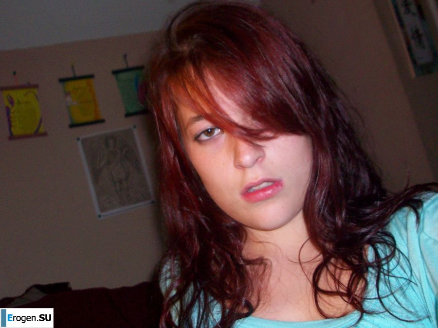 The naughty redhead girl undressed and engaged in passionate sex. Slide 6